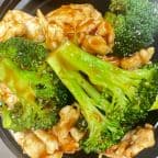 Best L5. 芥兰鸡 Chicken with Broccoli (Lunch) in Winterville, NC